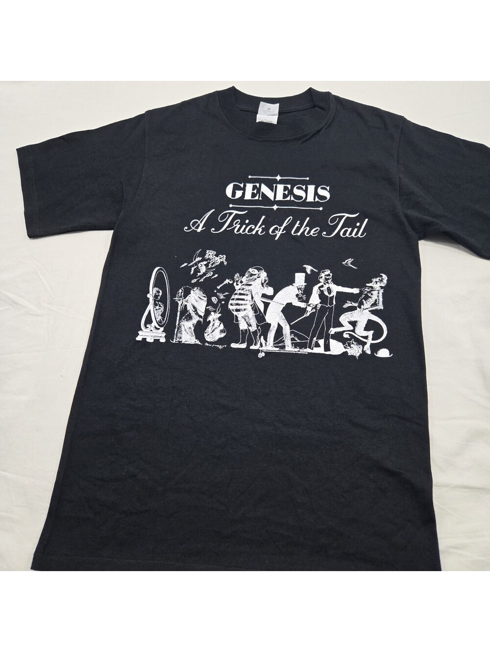 EUC Men's SMALL Vintage Genesis A Trick of the Tail T-Shirt Black Graphic Tee